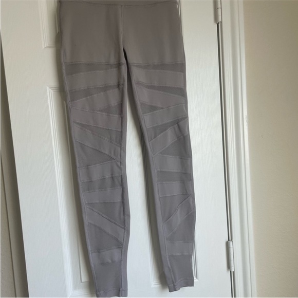 Lululemon leggings - Picture 6 of 6